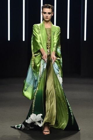 Yumi Katsura,来自东京的高定大师| 首页精选| Luxe Magazine