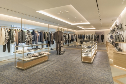 Dior : A new shop on the Champs-Élysées, News