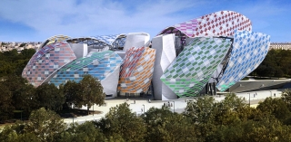 Daniel Buren Vuitton