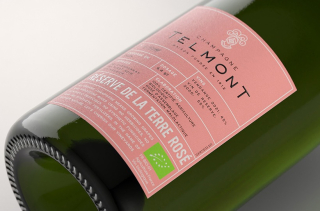 L’étiquette Réserve de la Terre du Champagne Telmont à Damery, frappée du logo de certification biologique.